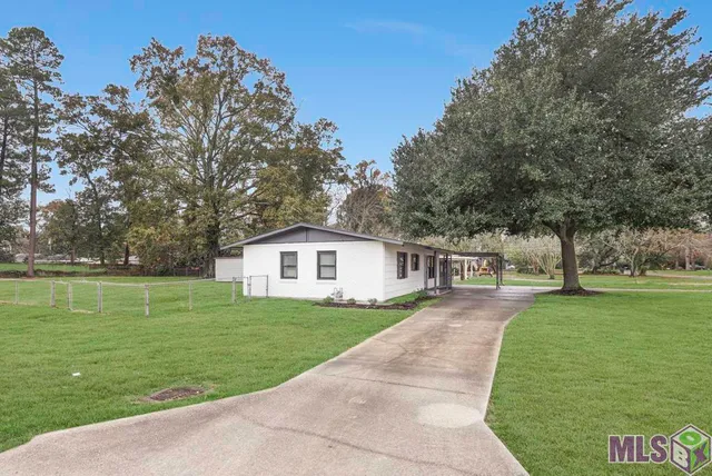 $1,875 | 8772 Gail Drive, Baton Rouge, LA 70809