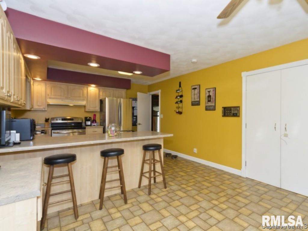 705 Allen Drive Athens, IL 62613 - Photo 13 of 36 Gallery Image 13