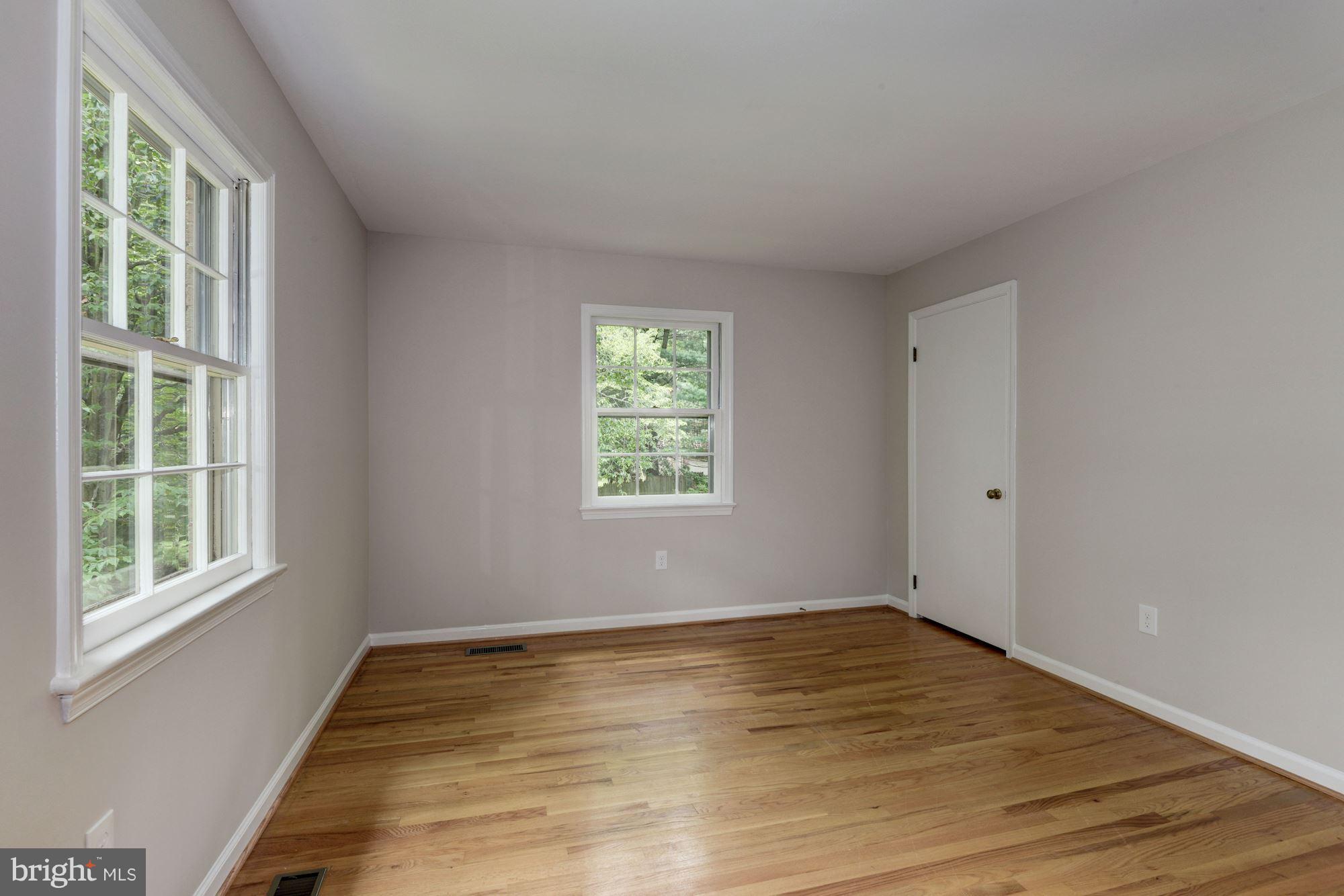 11813 Gregerscroft Road Potomac, MD 20854 - Photo 24 of 30 Bedroom