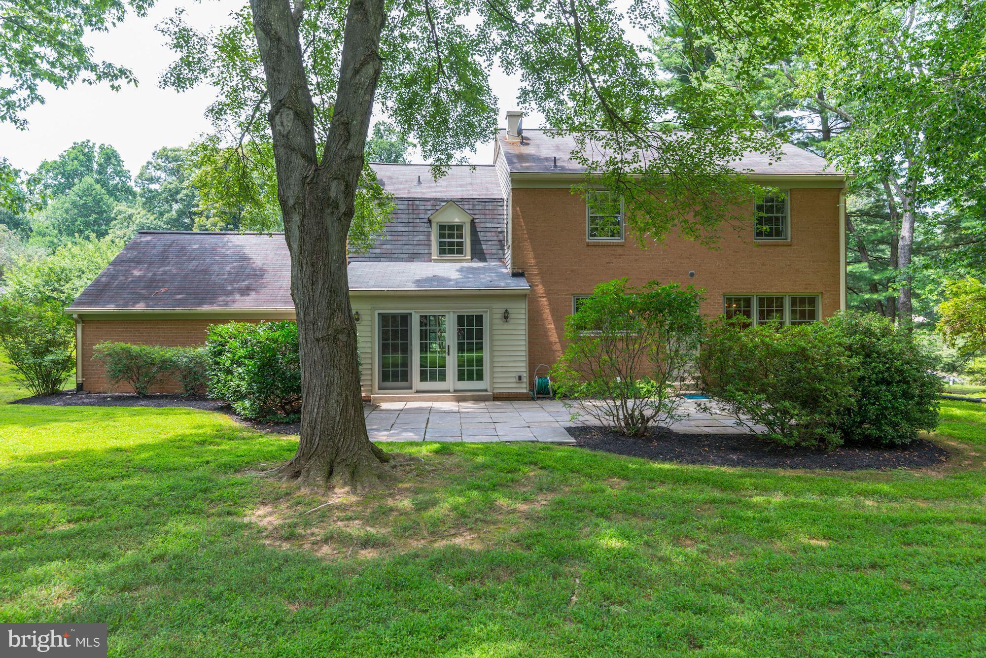 11813 Gregerscroft Road Potomac, MD 20854 - Photo 30 of 30 Exterior (General)