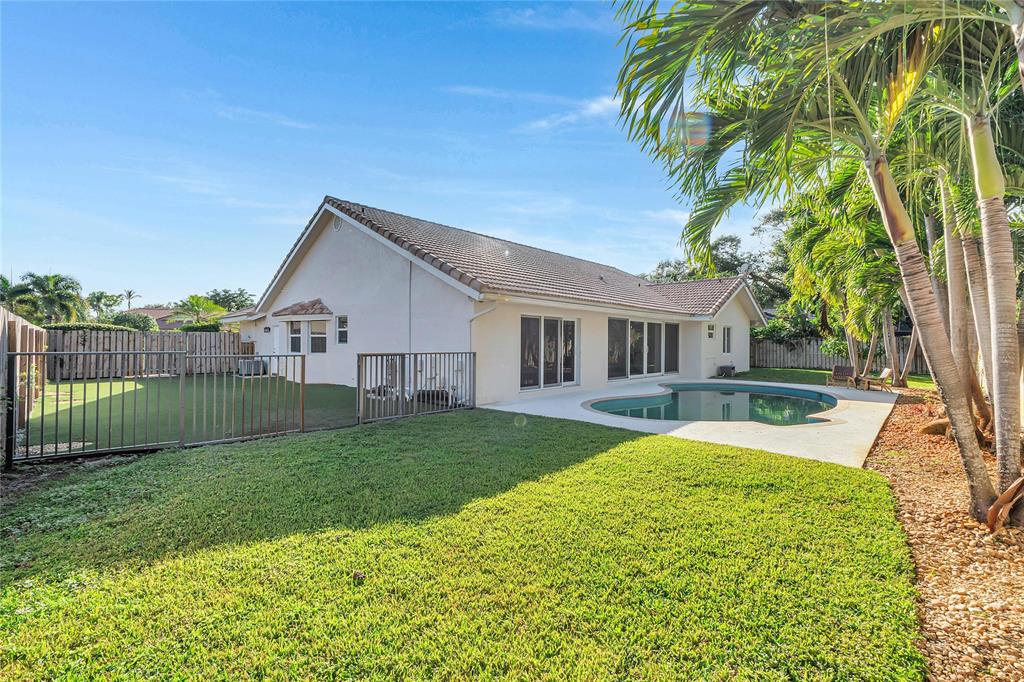 3605 Southwest 23rd Street Delray Beach, FL 33445 - Photo 39 of 50