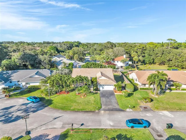 $1,074,999 | 3605 Southwest 23rd Street, Delray Beach, FL 33445
