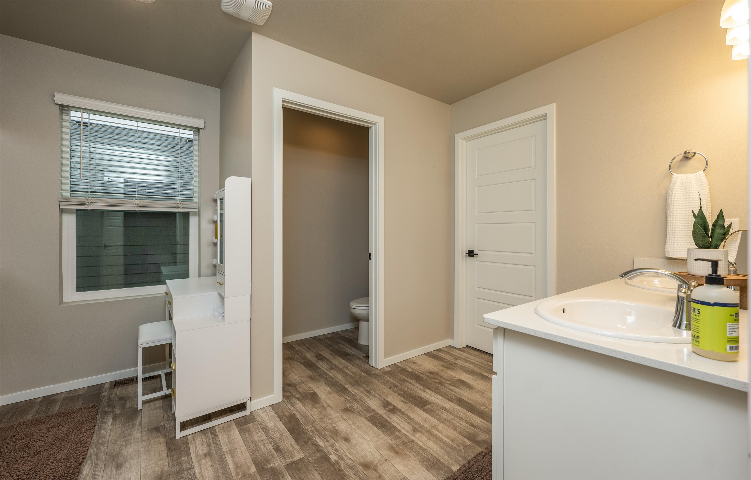 1011 East Paske Road Colbert, WA 99005 - Photo 26 of 36