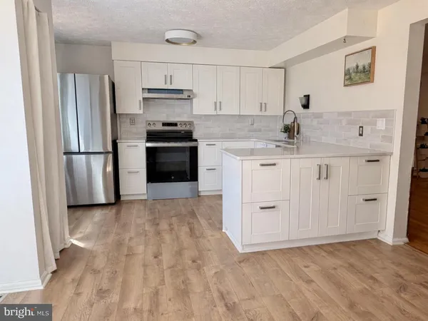 $409,500 | 9214 Pirates Cove, Columbia, MD 21046