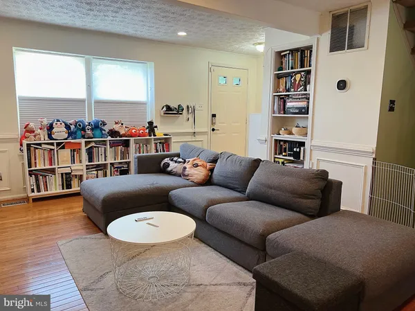 $409,500 | 9214 Pirates Cove, Columbia, MD 21046