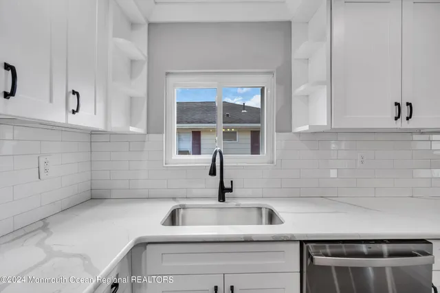 $419,000 | 8 Venezia Street, Toms River, NJ 08757