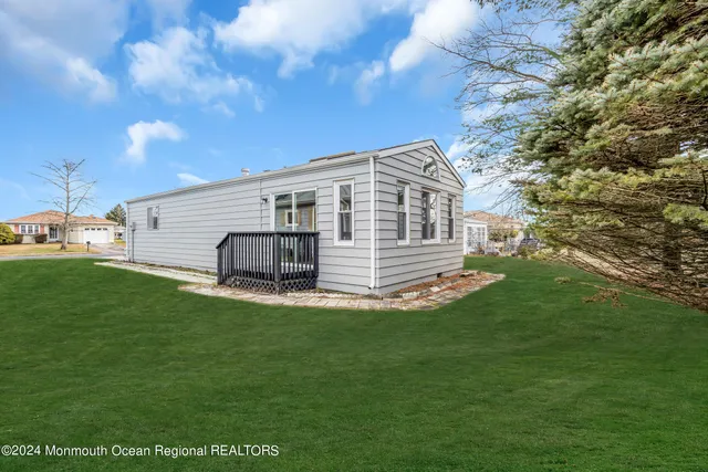 $419,000 | 8 Venezia Street, Toms River, NJ 08757