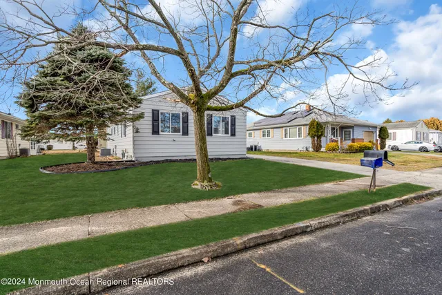 $419,000 | 8 Venezia Street, Toms River, NJ 08757