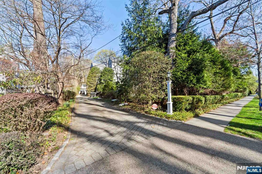 116 Lydecker Street Englewood, NJ 07631 - Photo 38 of 46