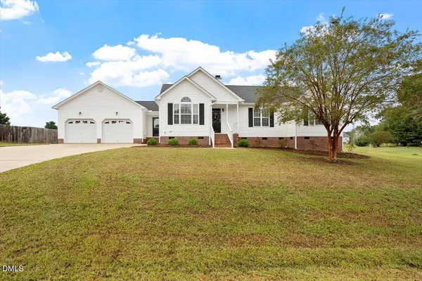 $419,500 | 7308 Messenger Drive, Willow Spring, NC 27592