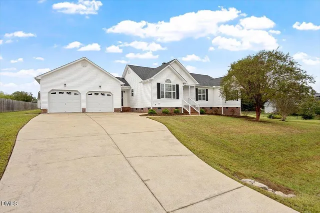 $419,500 | 7308 Messenger Drive, Willow Spring, NC 27592