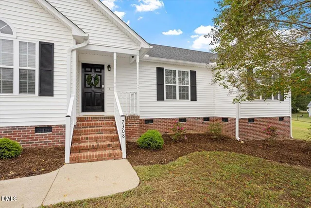 $419,500 | 7308 Messenger Drive, Willow Spring, NC 27592