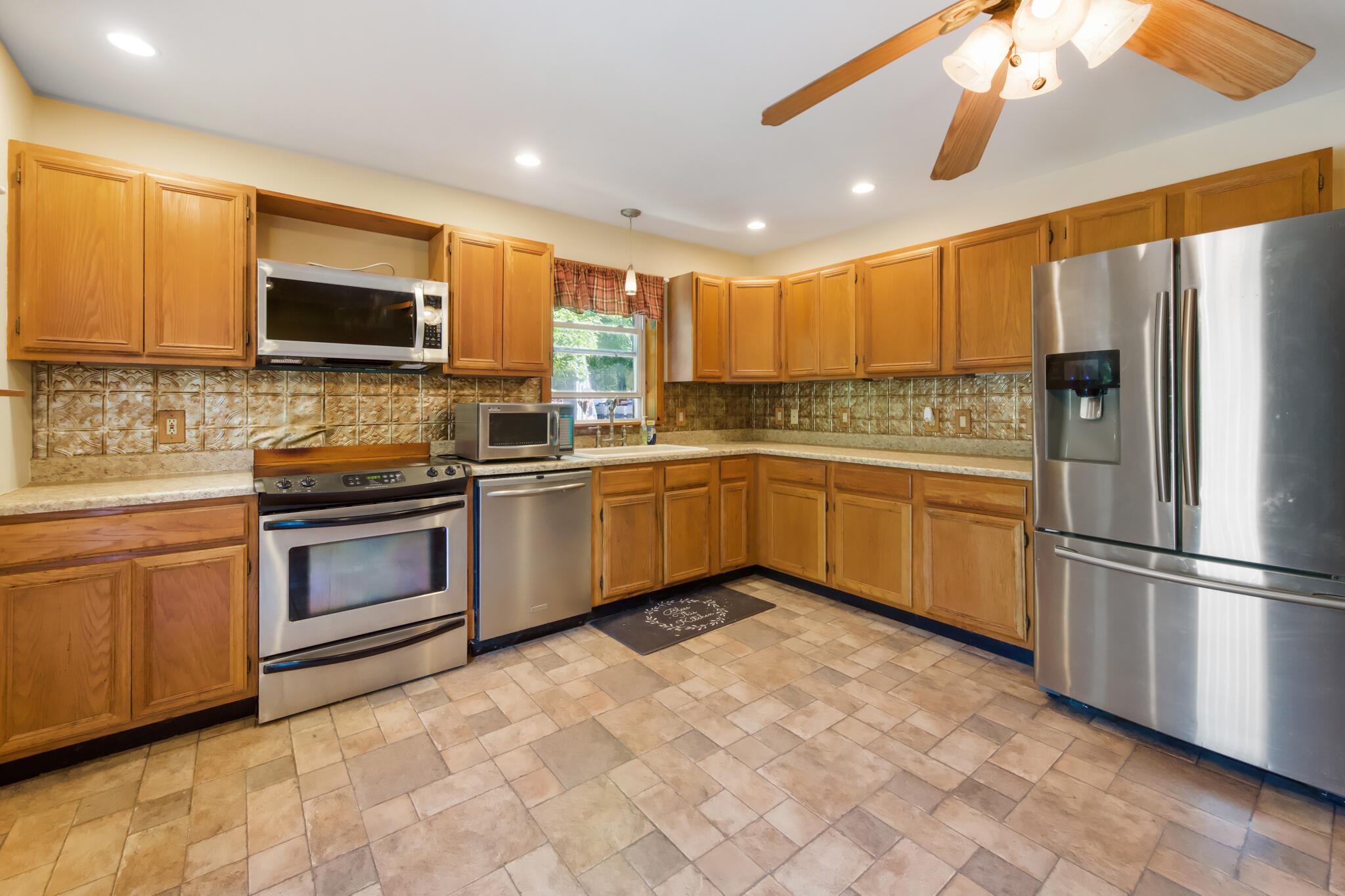 37 Fowler Road Orrington, ME 04474 - Photo 10 of 46 DSC_3942