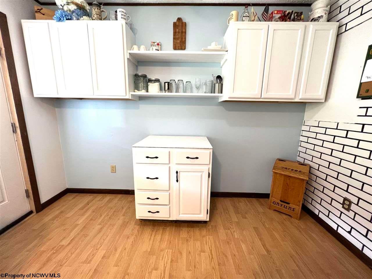 89 Cunningham Road Rivesville, WV 26588 - Photo 10 of 16 Gallery Image 10