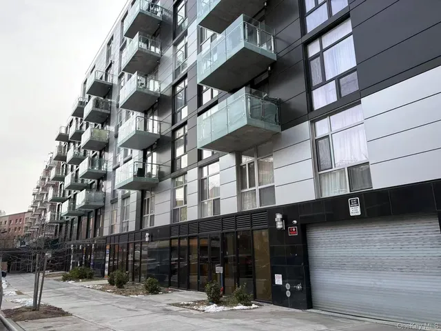 $549,000 | 65-18 Austin Street, Unit 4G | Rego Park