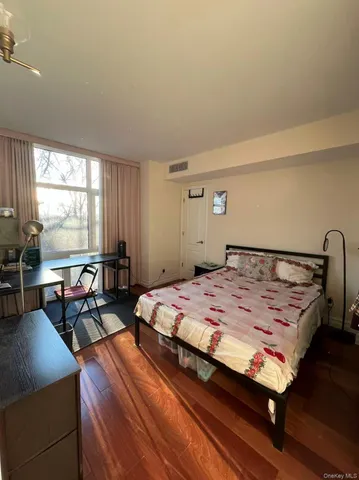 $549,000 | 65-18 Austin Street, Unit 4G | Rego Park