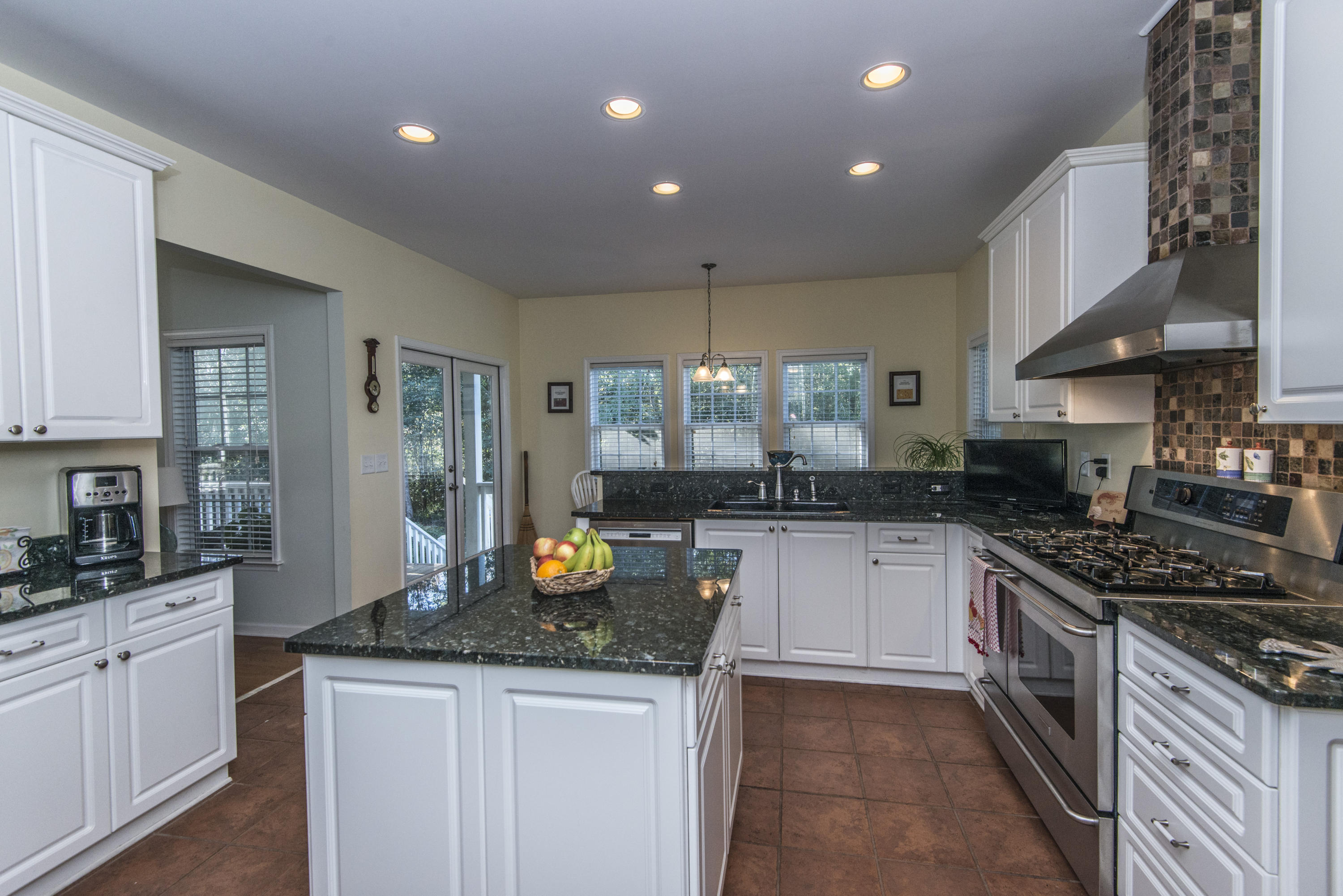 4820 Maple Ridge Road Walterboro, SC 29488 - Photo 8 of 47 _DSC4105