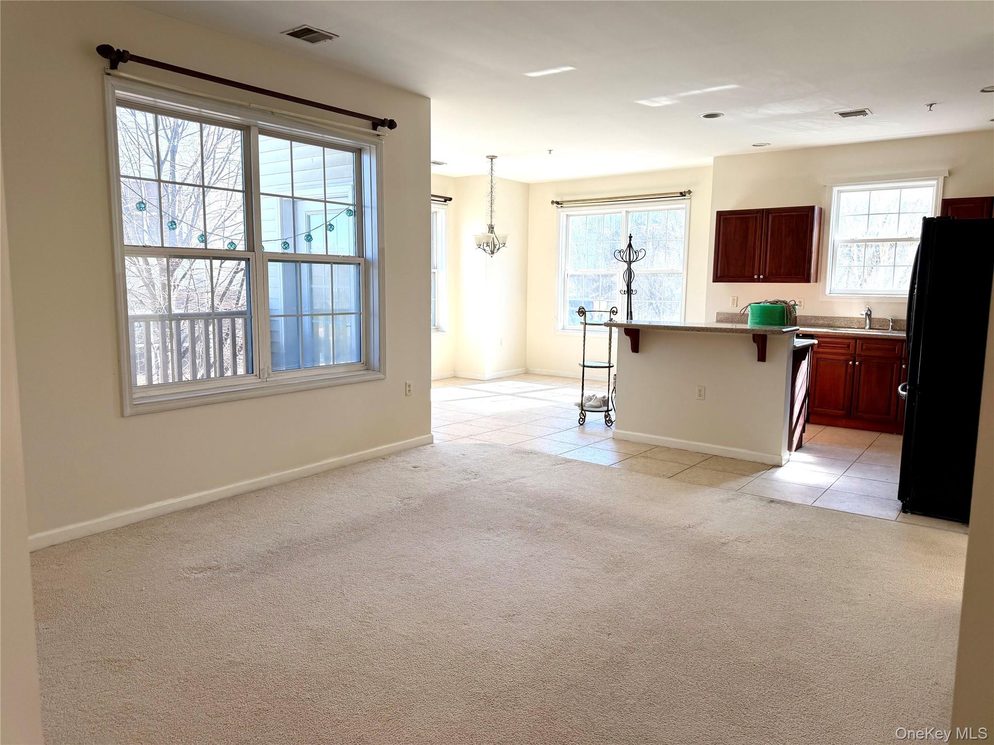 937 Tower Ridge Circle Middletown, NY 10941 - Photo 8 of 24 Gallery Image 8