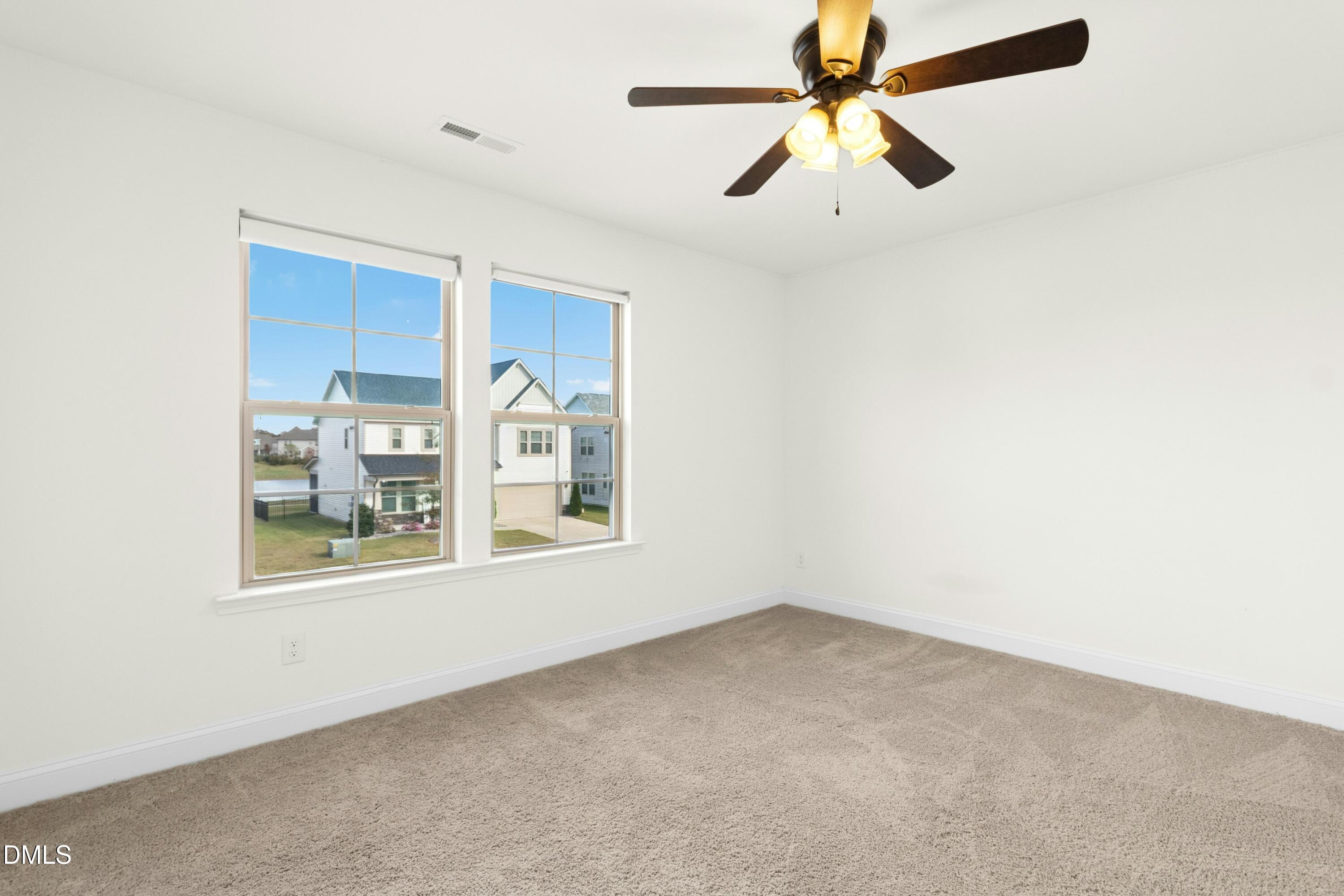 2133 Blue Iris Way Zebulon, NC 27597 - Photo 26 of 33 027-488165-IMG_1523