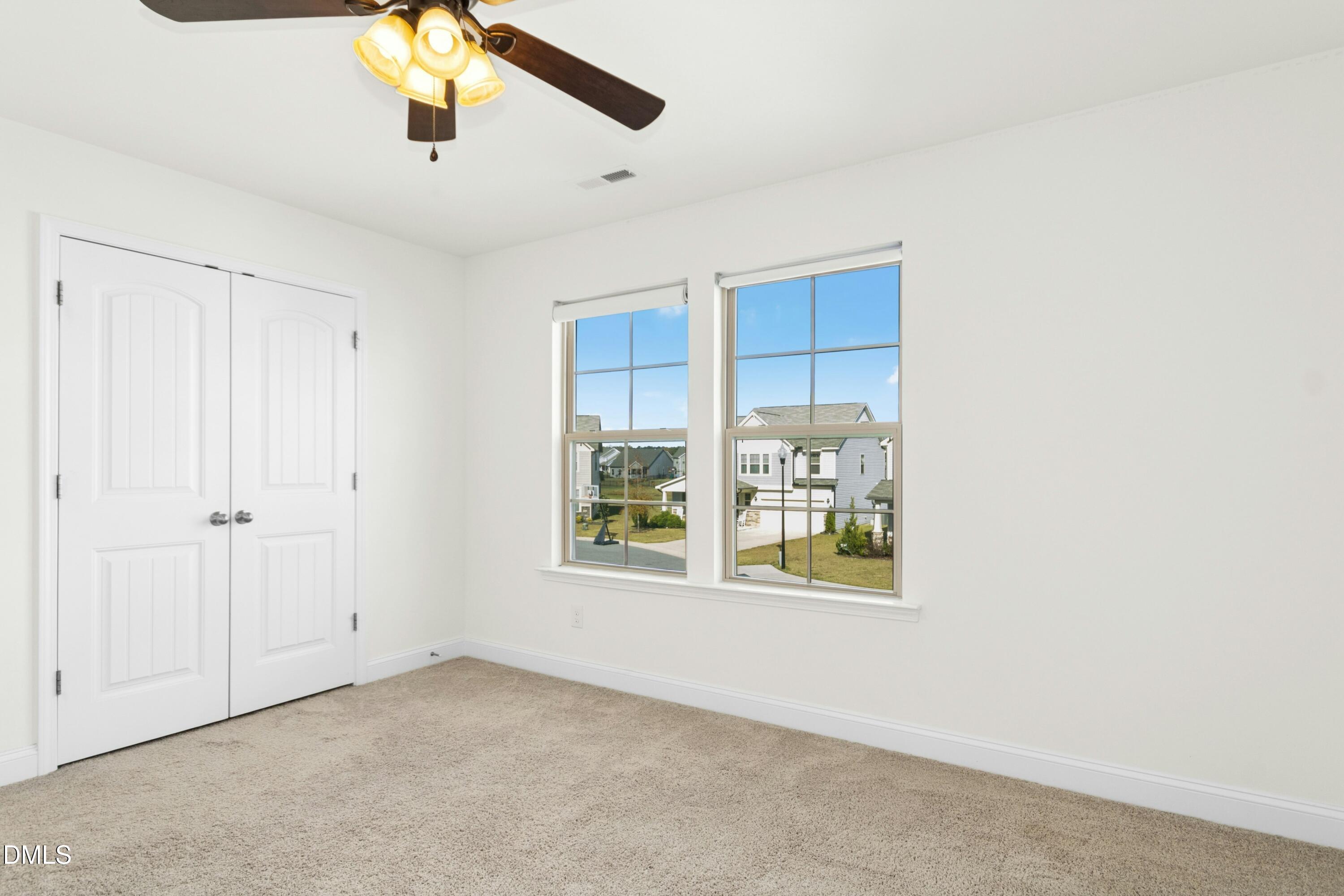 2133 Blue Iris Way Zebulon, NC 27597 - Photo 27 of 33 028-488165-IMG_1535