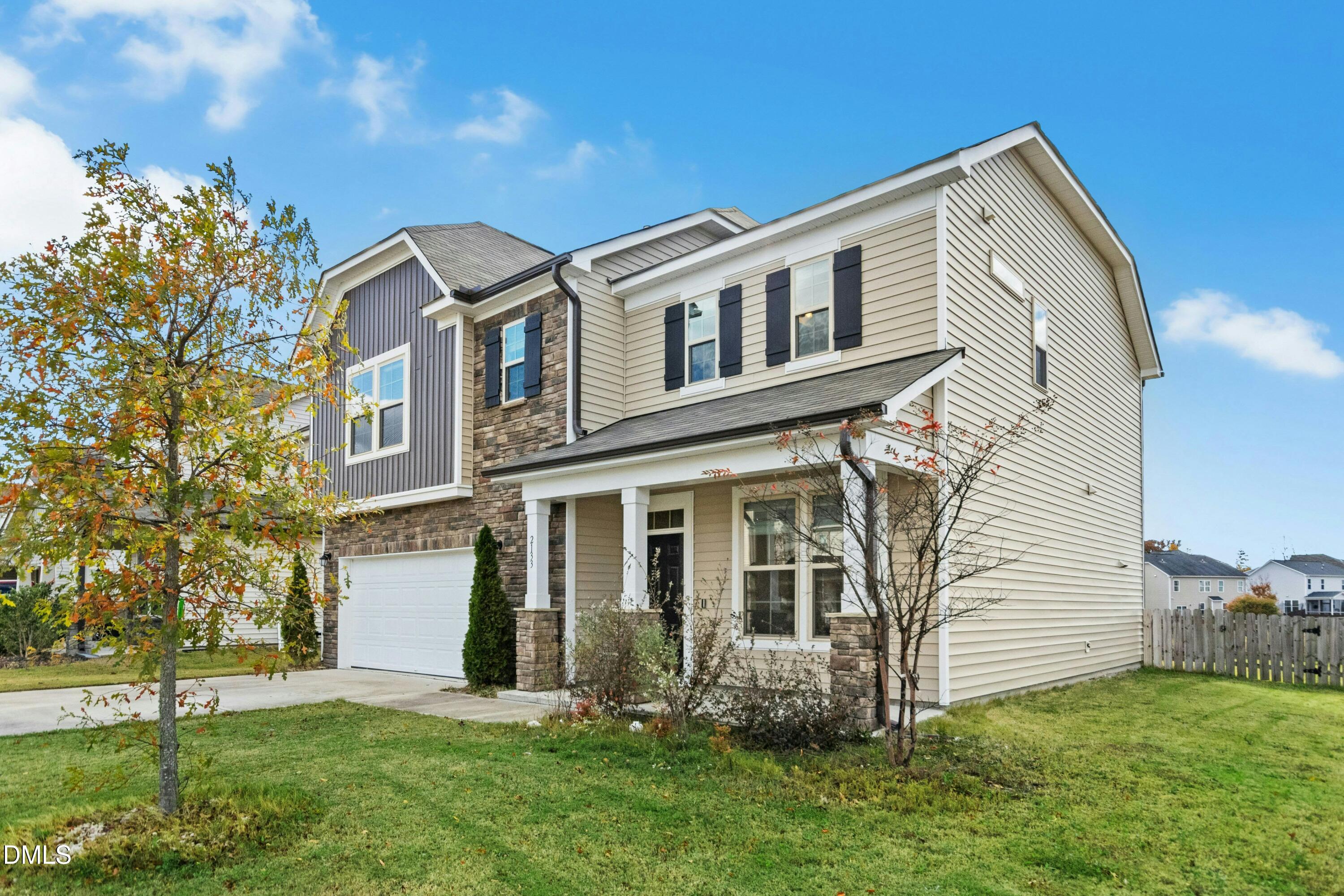 2133 Blue Iris Way Zebulon, NC 27597 - Photo 33 of 33 003-488165-IMG_1329