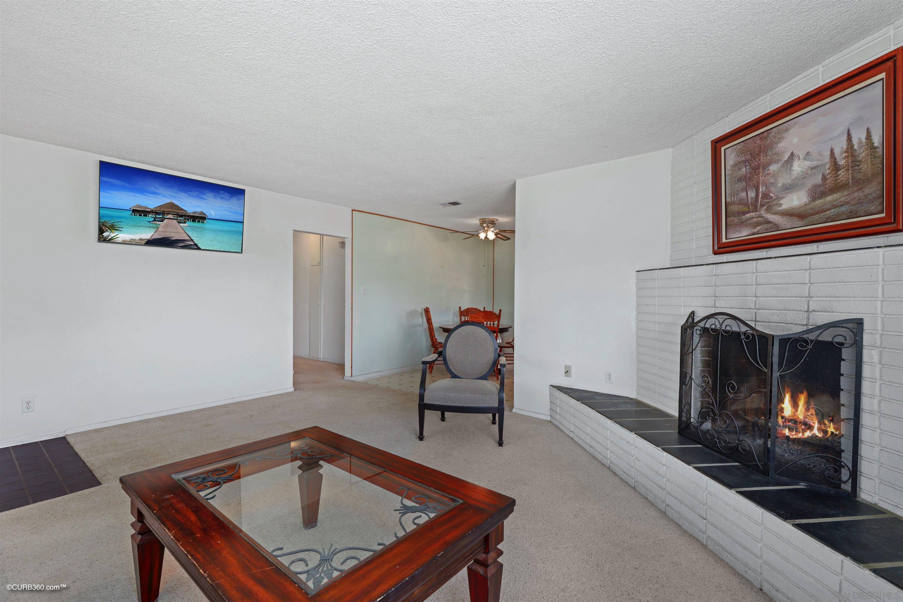 131 Stage Coach Lane Fallbrook, CA 92028 - Photo 6 of 25 Gallery Image 6