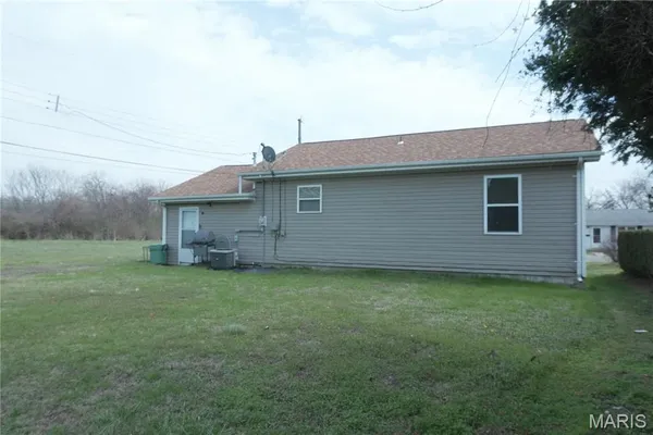 $65,000 | 217 Julian Avenue, Cahokia, IL 62206