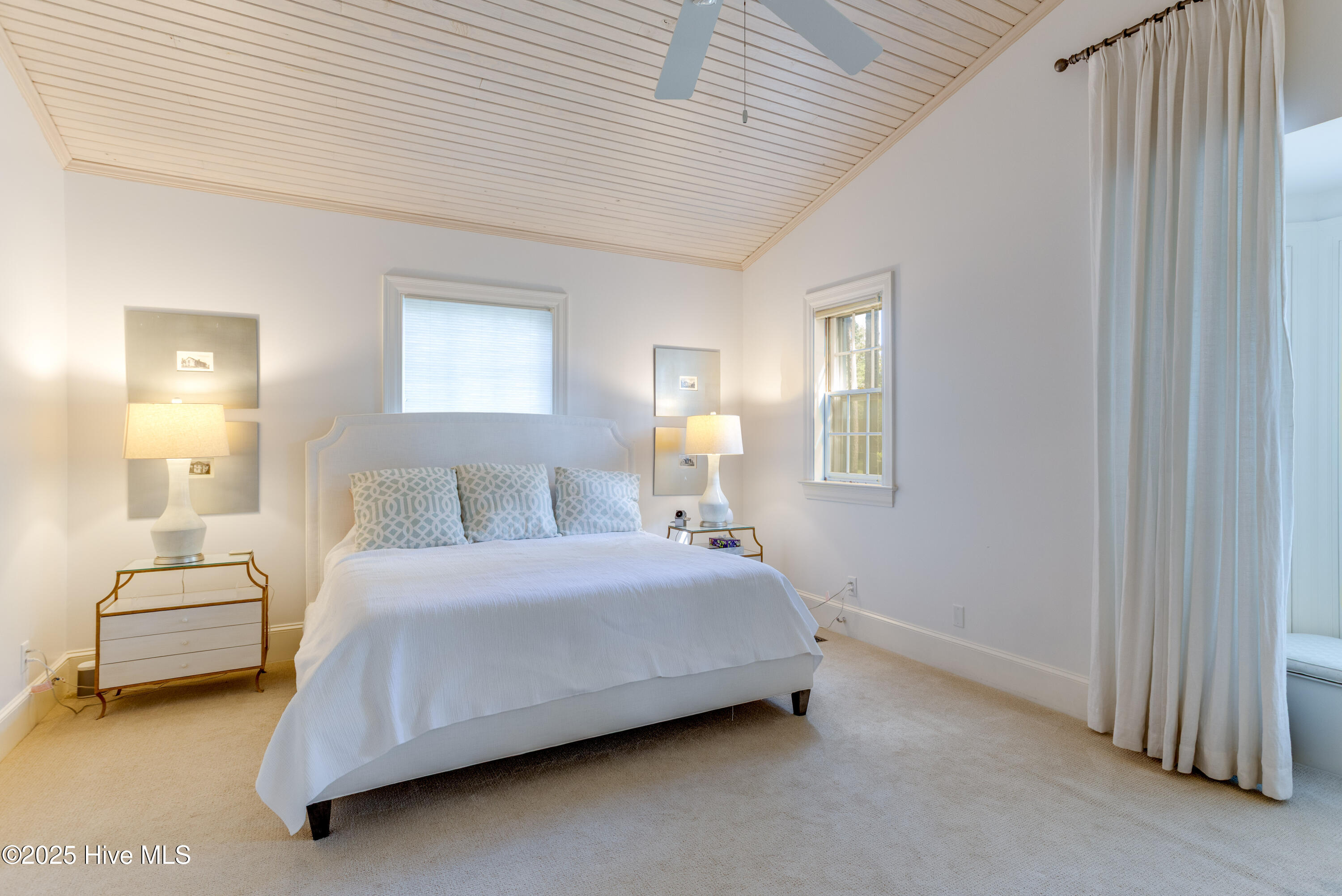611 Queen Annes Road Greenville, NC 27858 - Photo 21 of 48 Primary Suite