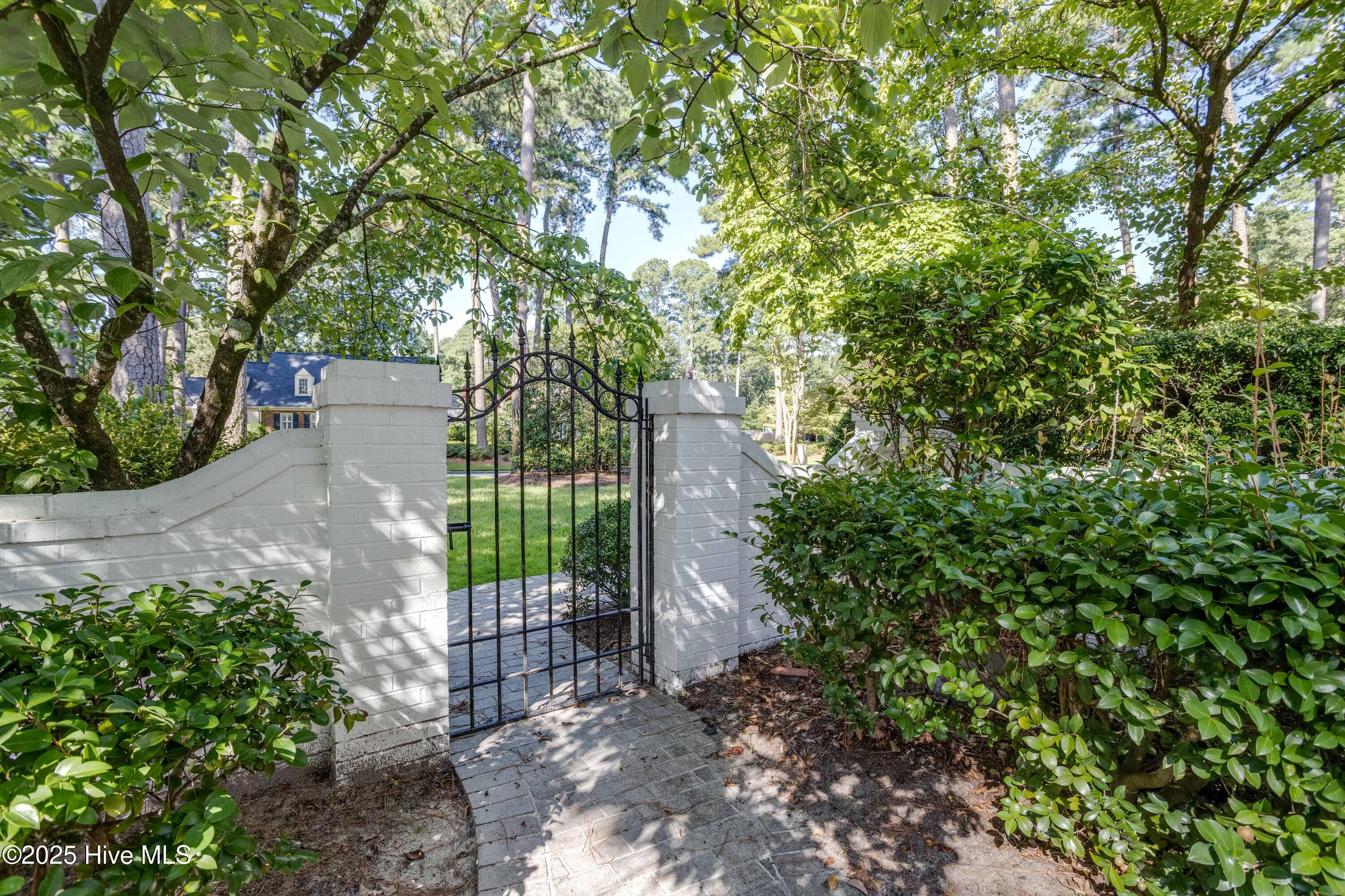 611 Queen Annes Road Greenville, NC 27858 - Photo 40 of 51 IMG_9085HDR