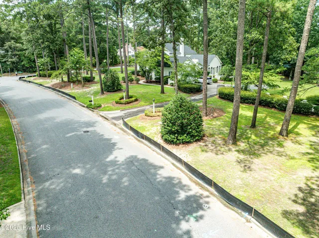 $1,295,000 | 611 Queen Annes Road, Greenville, NC 27858