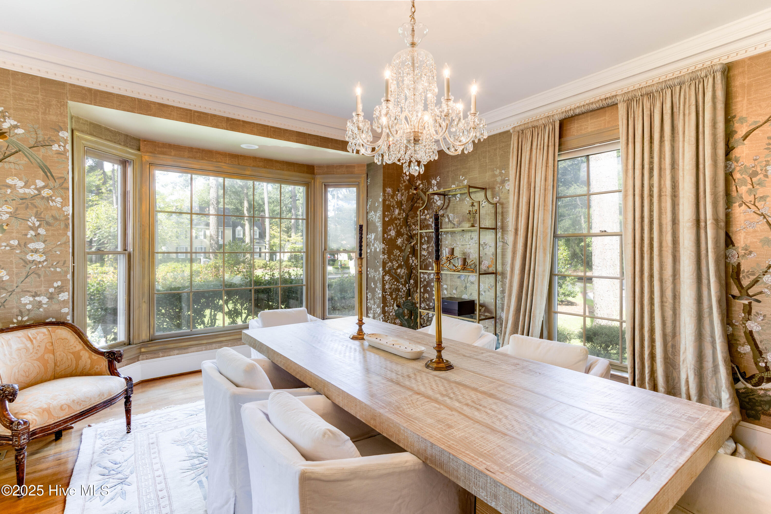 611 Queen Annes Road Greenville, NC 27858 - Photo 4 of 51 Dining