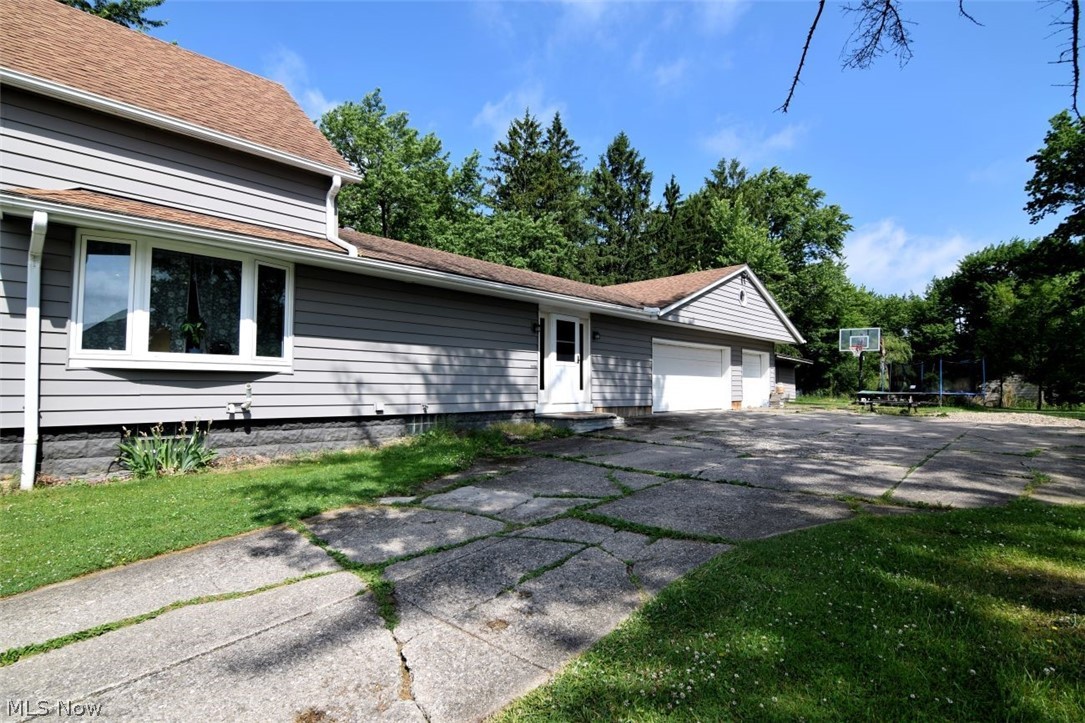 1031 East Wallings Road Broadview Heights, OH 44147 - Photo 30 of 35
