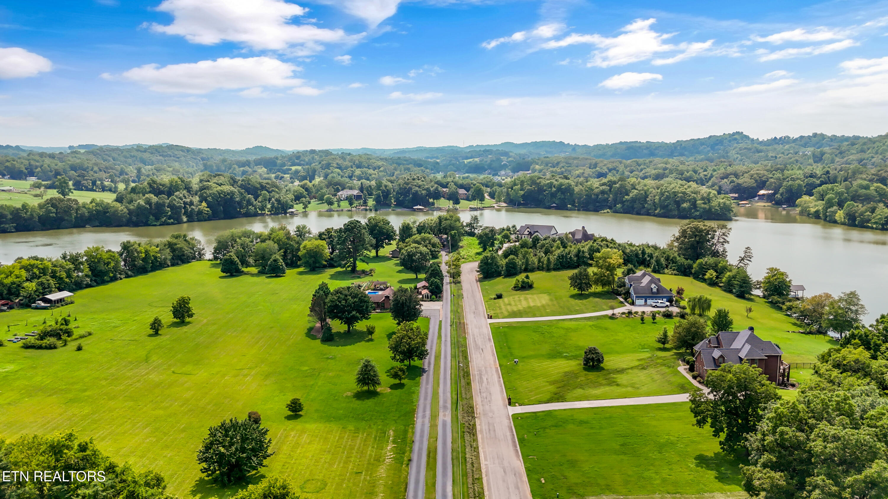 Louisville Road Louisville, TN 37777 - Photo 5 of 8 62-2949 Louisville Rd 61