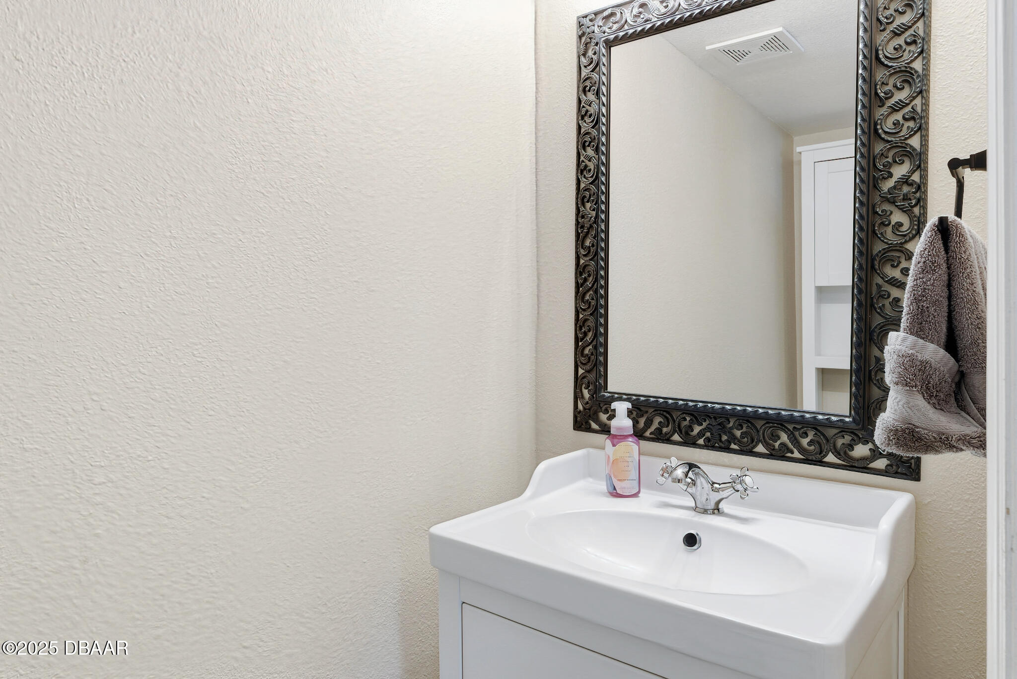 104 Reeding Ridge Drive East Jacksonville, FL 32225 - Photo 19 of 55 104 Reading Ridge Dr E 111125 027