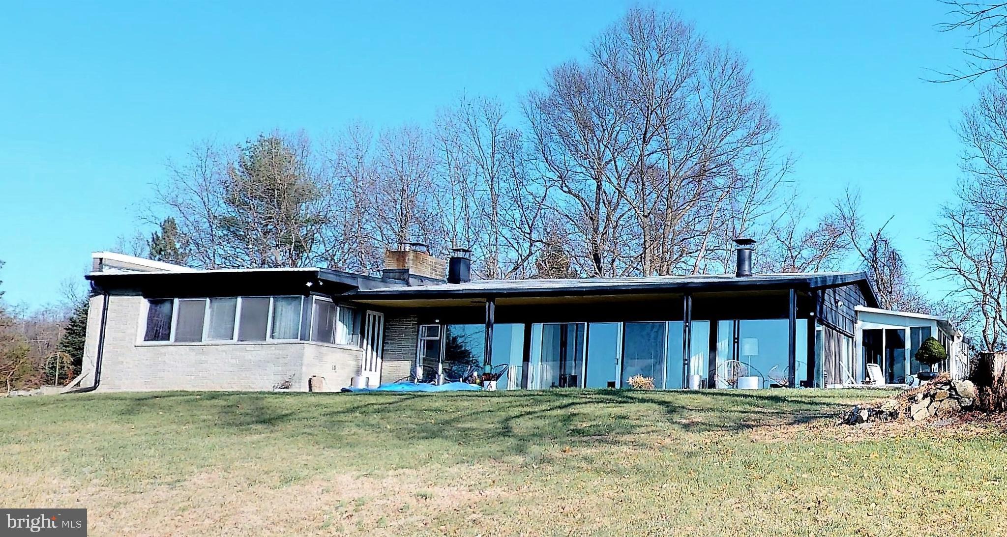 2190 Polk Valley Road Hellertown, PA 18055 - Photo 1 of 48 Gallery Image 1