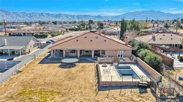 $720,000 | 17412 Danbury Avenue, Hesperia, CA 92345