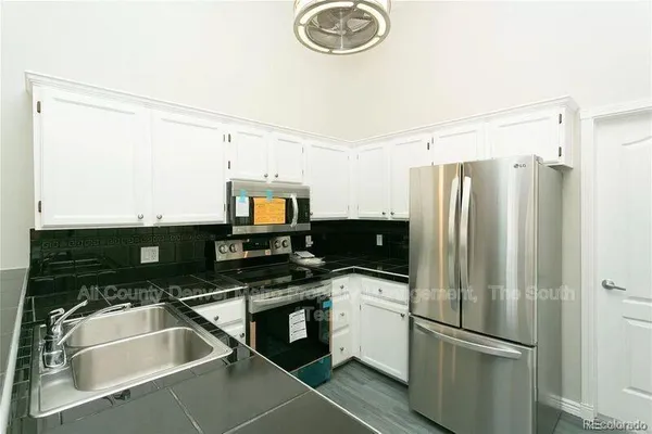 $1,700 | 9617 West Chatfield Avenue, Unit E, Littleton, CO 80128