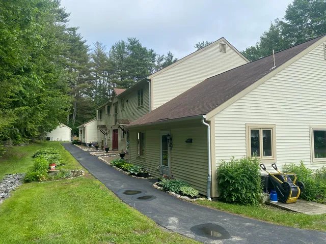 $240,000 | 13 Junipers Lane, Unit 6, Oakland, ME 04963