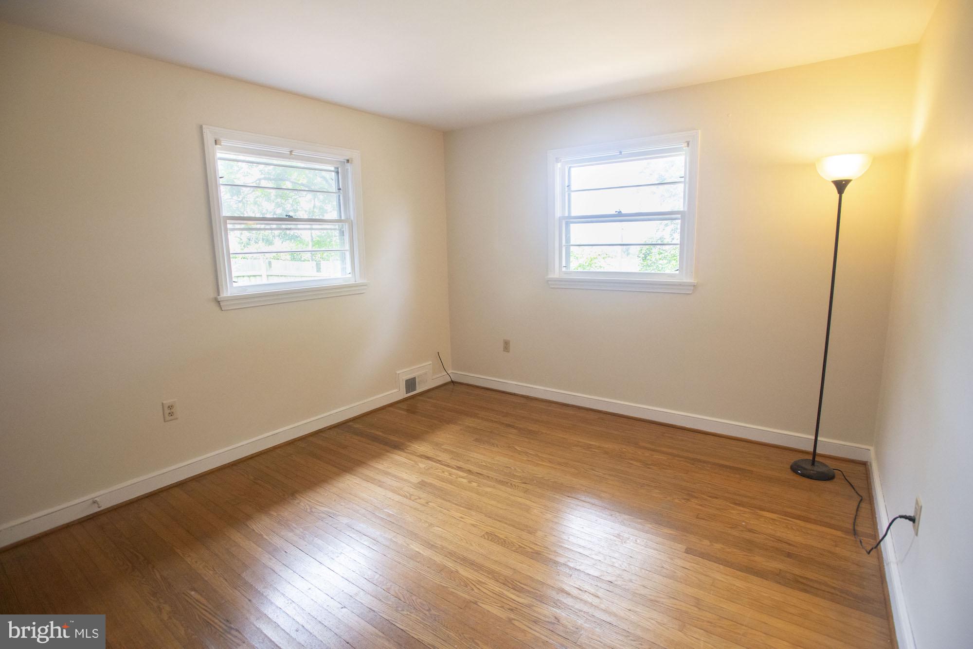 347 Edgehill Road York, PA 17403 - Photo 13 of 19