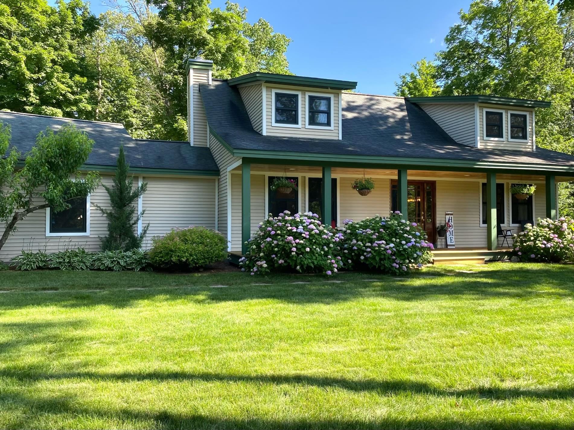1229 South Ridge Court Traverse City, MI 49696 - Photo 1 of 34 Gallery Image 1