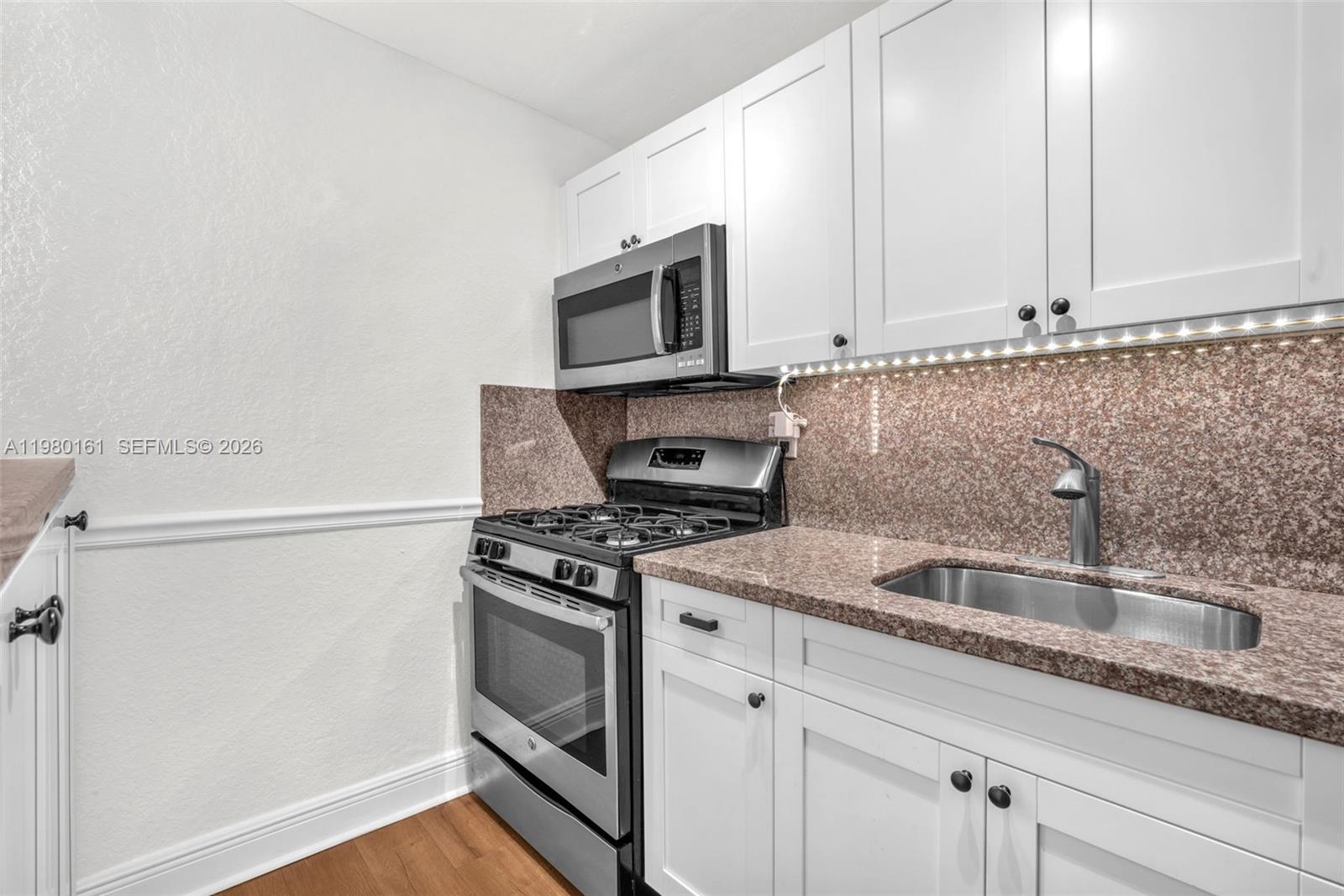 3245 Virginia Street, Unit 19 Miami, FL 33133 - Photo 8 of 24