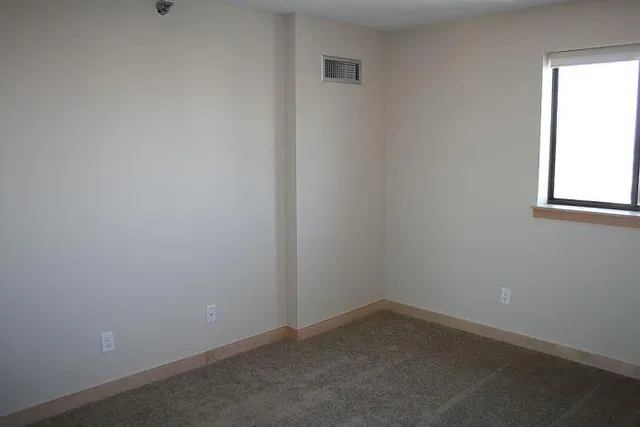 $145,000 | 78 10th Street East, Unit 2409, St. Paul, MN 55101