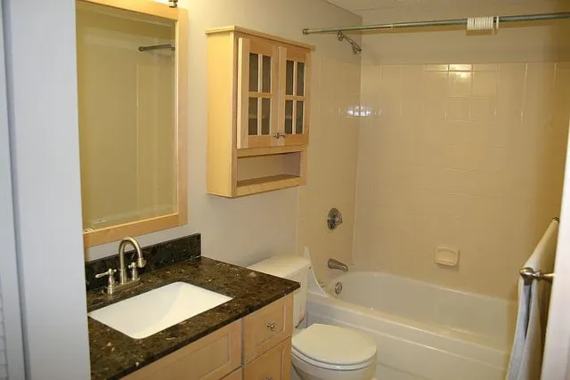 $145,000 | 78 10th Street East, Unit 2409, St. Paul, MN 55101