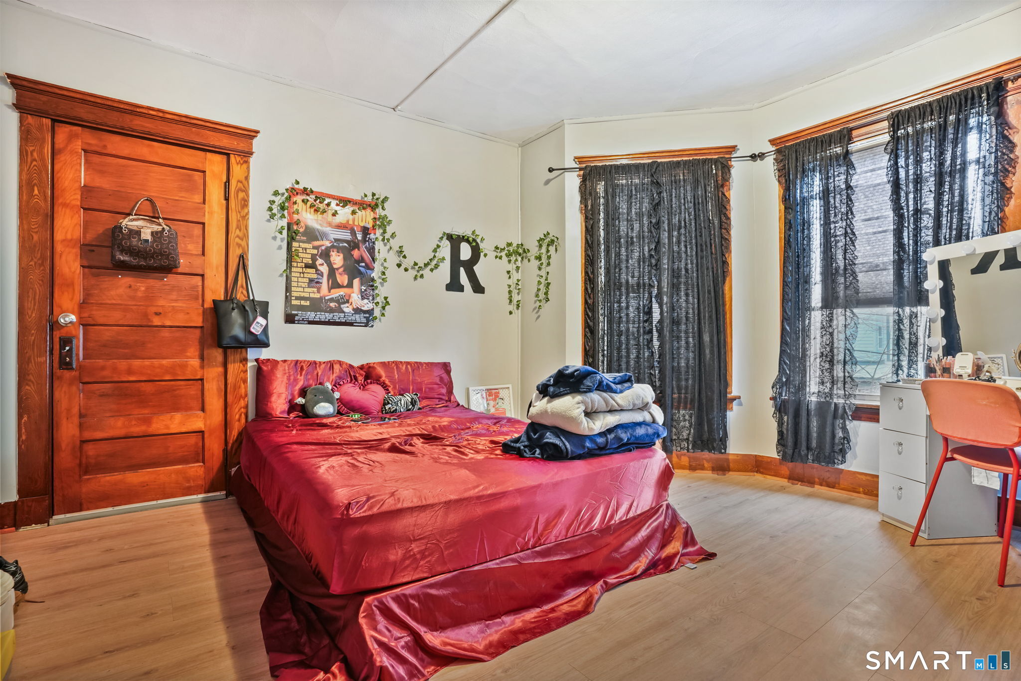 36 Maltby Place New Haven, CT 06513 - Photo 6 of 38 a bed room with a bed and a chair