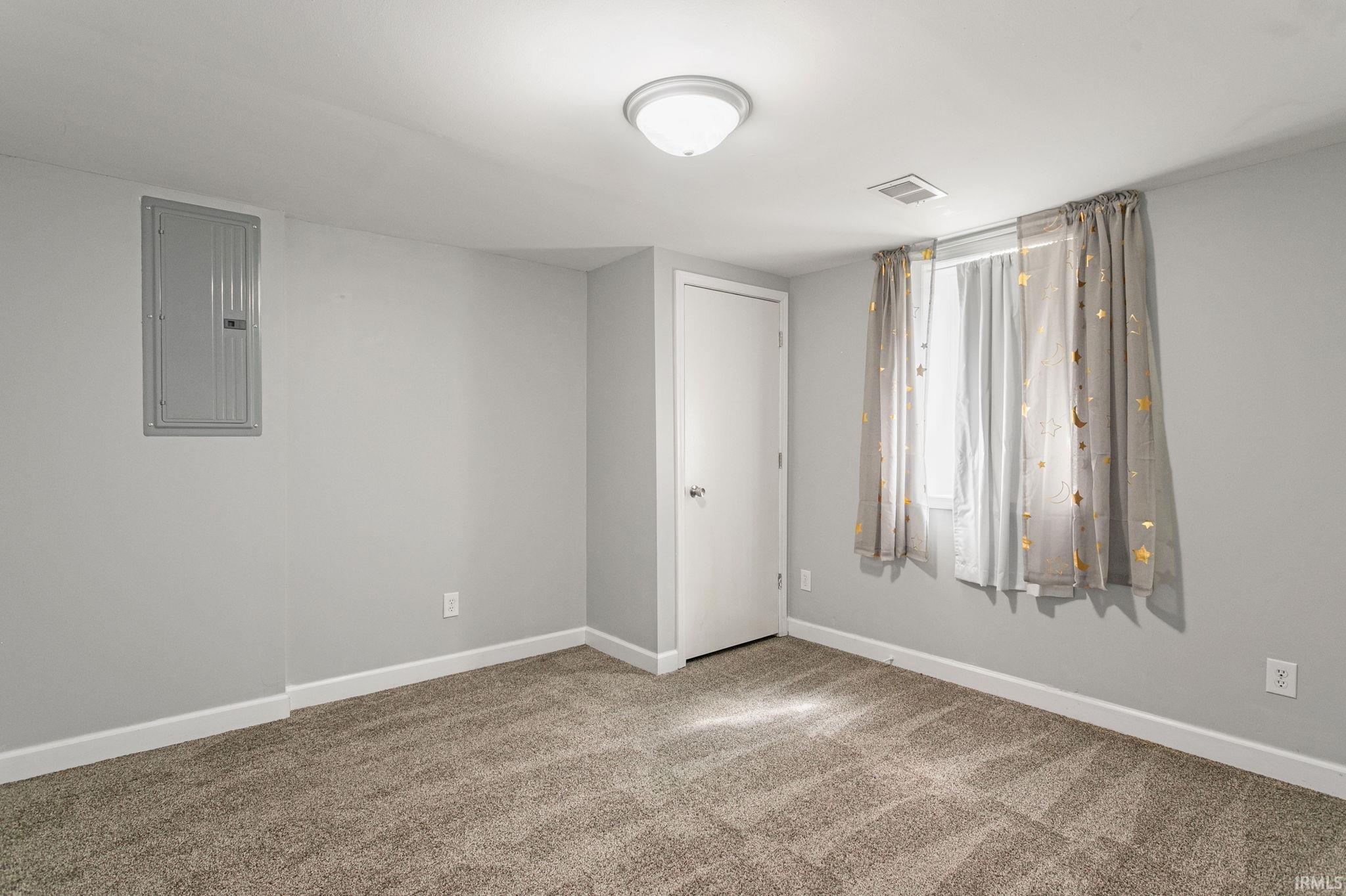 2718 Locust Road South Bend, IN 46614 - Photo 8 of 12 Gallery Image 8