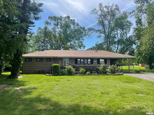 $119,900 | 1626 Sunset Drive, Carmi, IL 62821