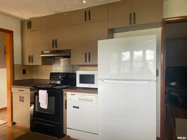 $119,900 | 1626 Sunset Drive, Carmi, IL 62821