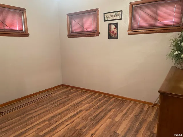 $119,900 | 1626 Sunset Drive, Carmi, IL 62821