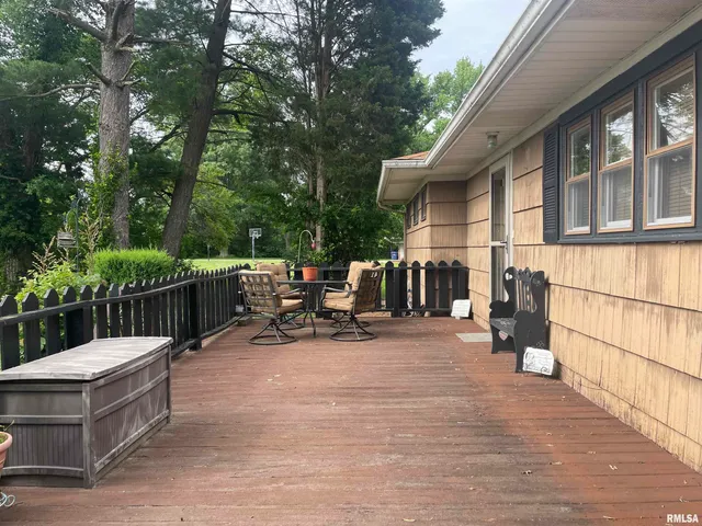 $119,900 | 1626 Sunset Drive, Carmi, IL 62821