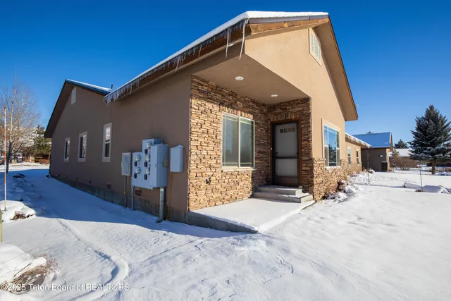 $370,000 | 321 Cedar Springs Drive, Thayne, WY 83127